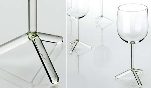 Louise Tripod Wine Glass by Marten Baptist