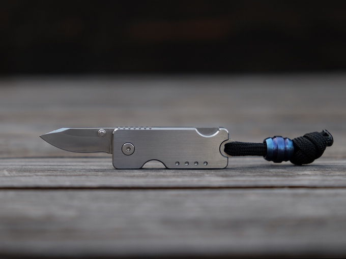Bandit Titanium Keychain Knife