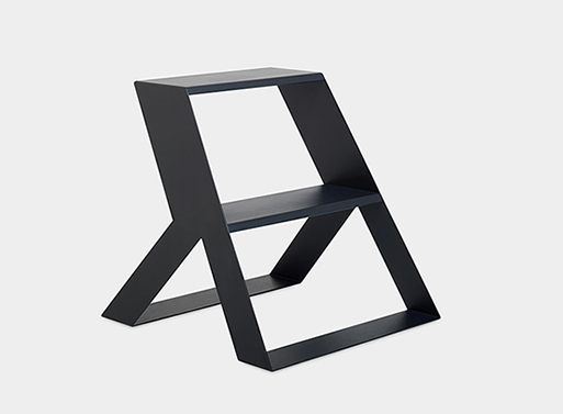 Split Step Stool