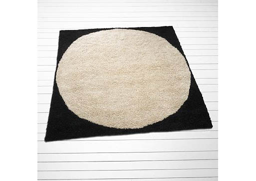 circle in a square graphic rug