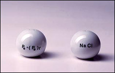 salt + pepper shakers