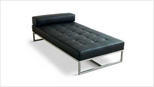George Daybed by Gus Modern