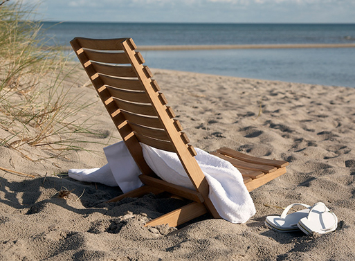 Dania Folding Beach Chair