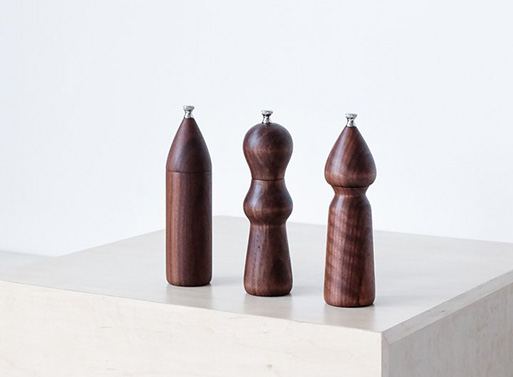 De JONG & Co. Walnut Salt and Pepper Mills