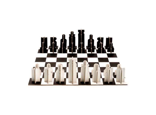 Cardboard Chess by Londji