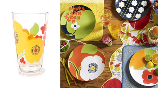 Late-For-Dinner Plates & Floral Tumbler