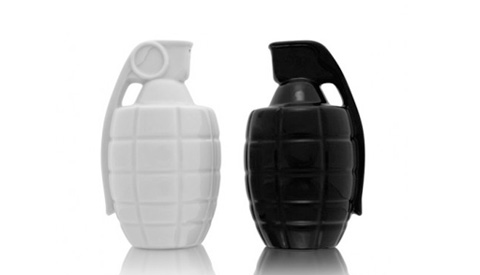 Taste Explosion Salt & Pepper Shakers By Thabto