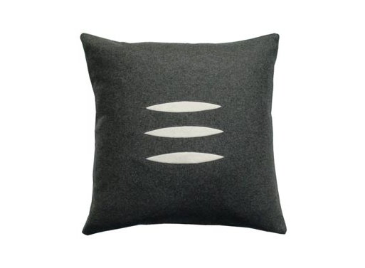 Designer’s Eye : Trio Pillow